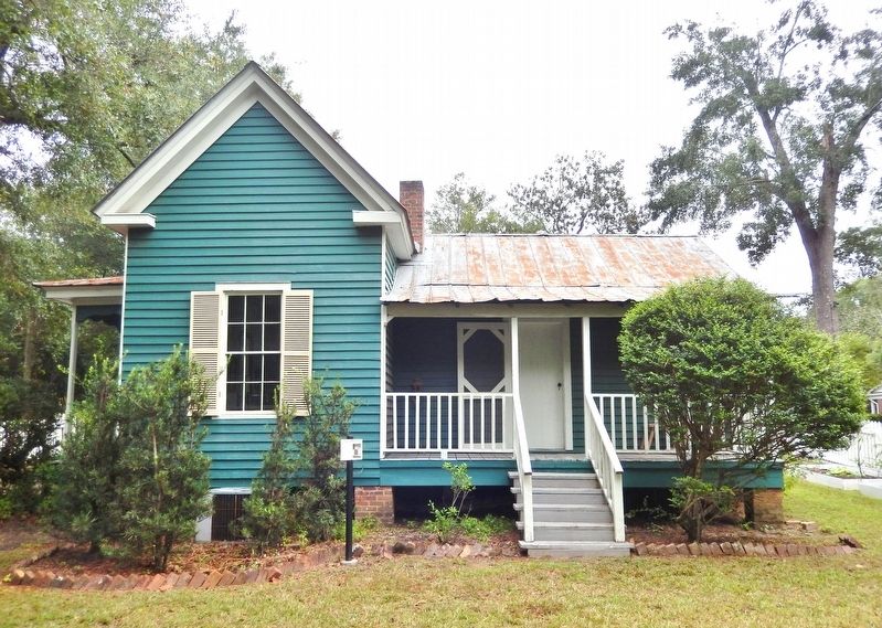 Emily Joyner House (<i>west elevation</i>). Click for full size. Emily Joyner House (<i>west elevation</i>) image. Click for full size.