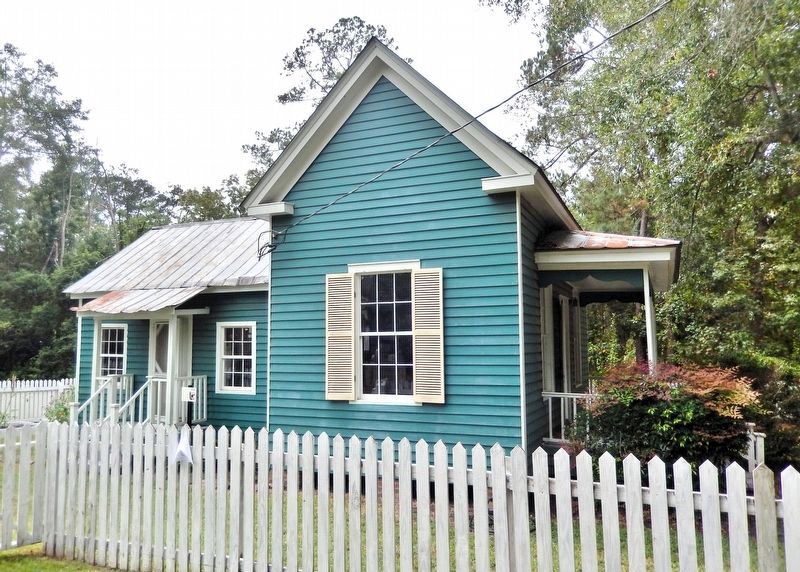 Emily Joyner House (<i>east elevation</i>). Click for full size. Emily Joyner House (<i>east elevation</i>) image. Click for full size.