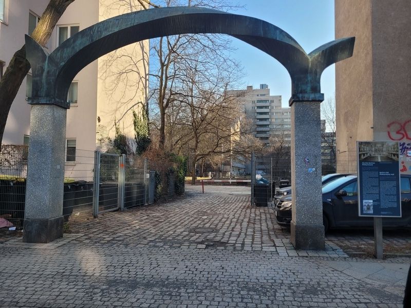 Die Alte Berliner Philharmonie / Berlin�s Old Philharmonic Hall Marker image. Click for full size.