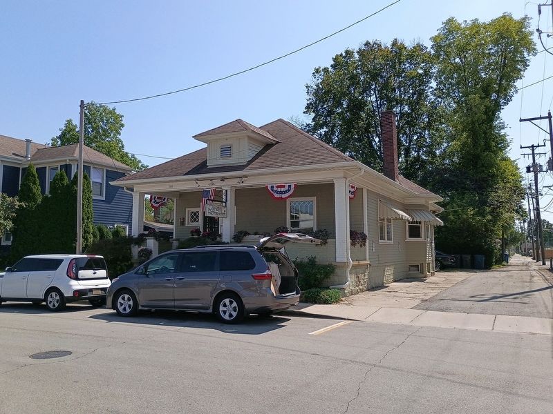 953 Maple Avenue Marker. Click for full size. 953 Maple Avenue Marker image. Click for full size.