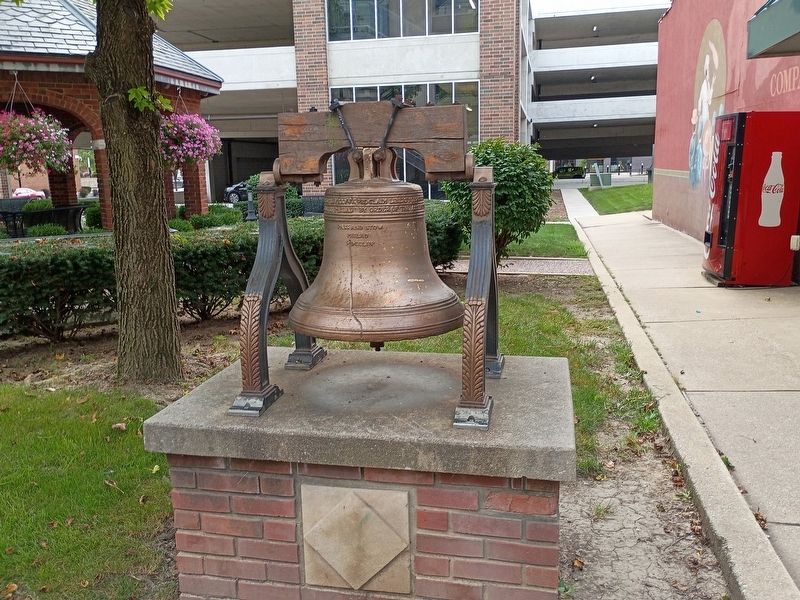 1776 Liberty Bell Marker image. Click for full size.