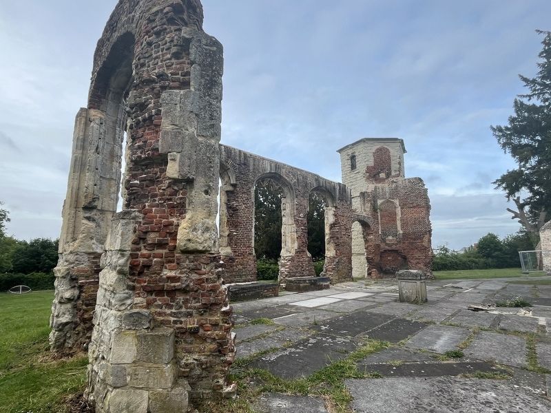 Chapel Ruins image. Click for full size.