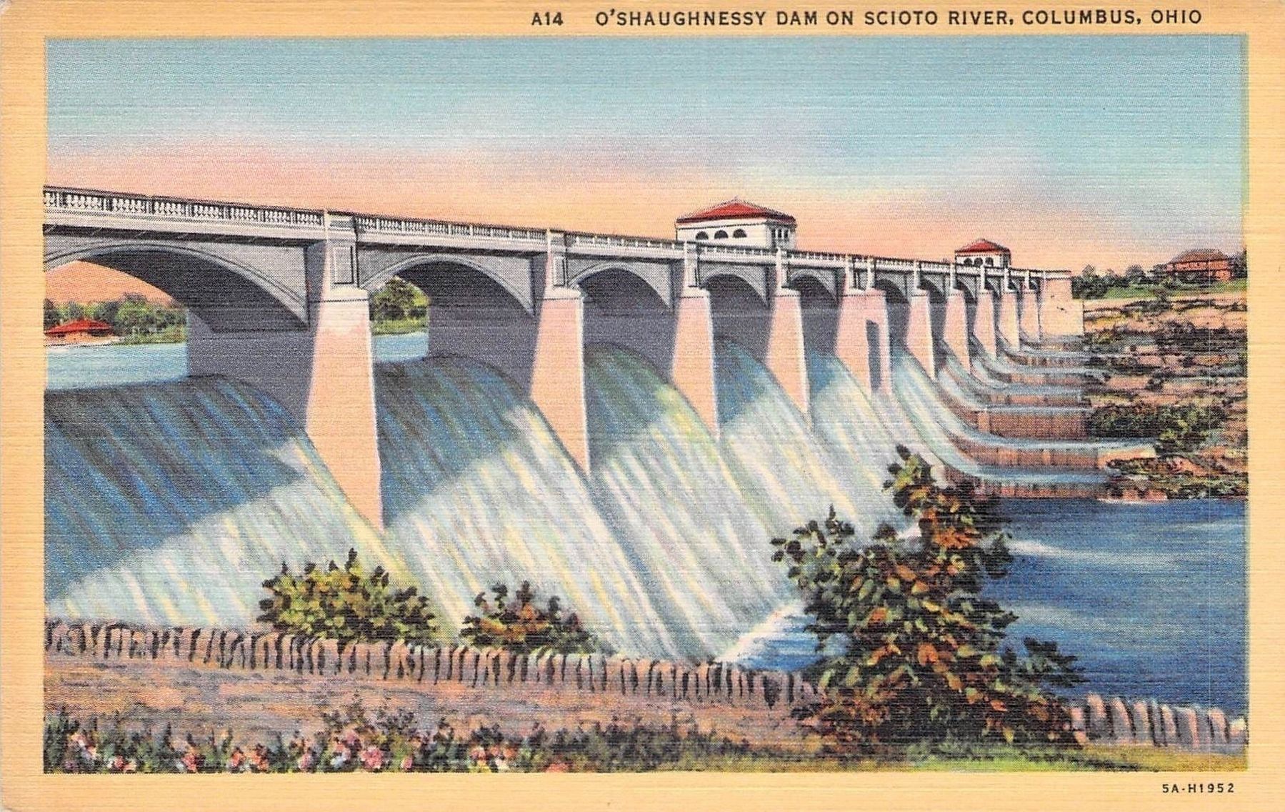 O’Shaughnessy Dam on Scioto River, Columbus Ohio. Click for full size. O’Shaughnessy Dam on Scioto River, Columbus Ohio image. Click for full size.