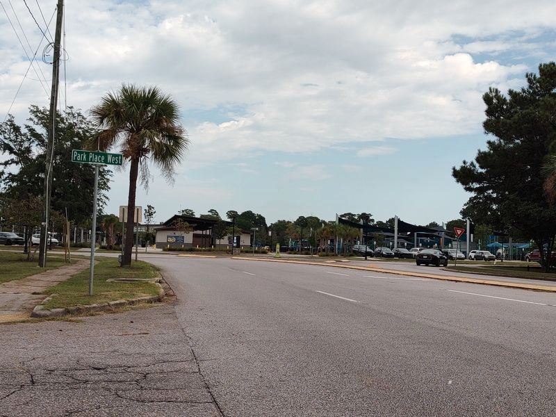 Where Park Circle Marker used to stand. Click for full size. Where Park Circle Marker used to stand image. Click for full size.