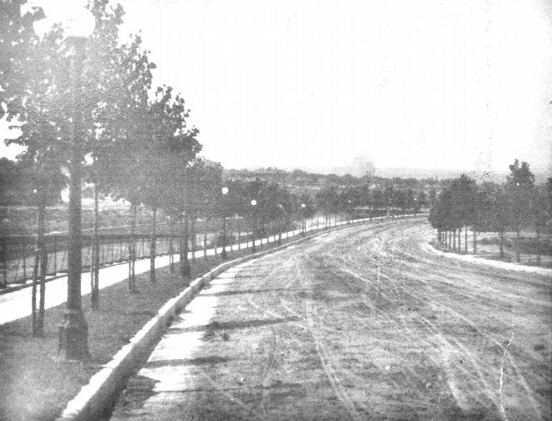 Marker detail: Speer Boulevard looking west.. Click for full size. Marker detail: Speer Boulevard looking west. image. Click for full size.