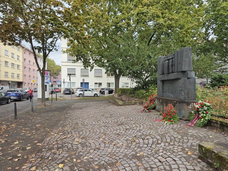 Georg-Lechleiter-Denkmal / Georg Lechleiter Memorial image. Click for full size.