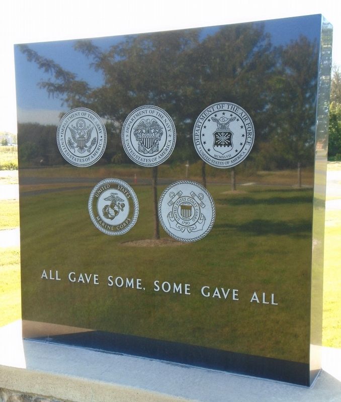 Veterans Park Marker (back). Click for full size. Veterans Park Marker (back) image. Click for full size.