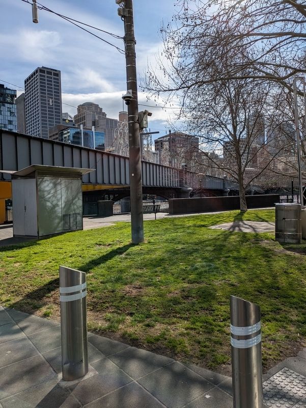Sandridge Bridge. Click for full size. Sandridge Bridge image. Click for full size.