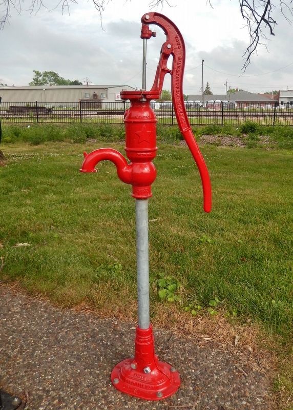 Wistrand Pump — <i>Blue Star line</i>. Click for full size. Wistrand Pump — <i>Blue Star line</i> image. Click for full size.