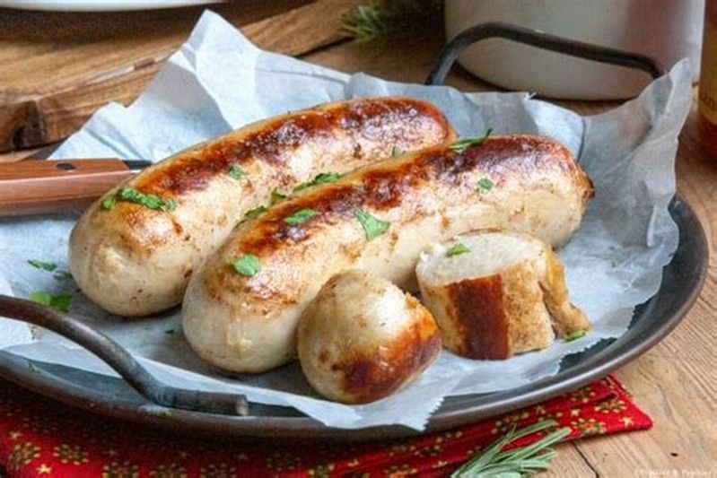 <i>boudin blanc</i>. Click for full size. <i>boudin blanc</i> image. Click for full size.