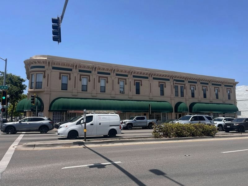 The Lilley Building and marker. Click for full size. The Lilley Building and marker image. Click for full size.