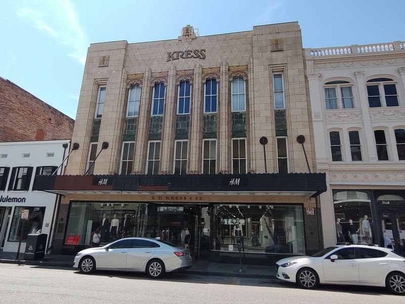 Kress Building and Civil Rights Sit-Ins Marker image. Click for full size.