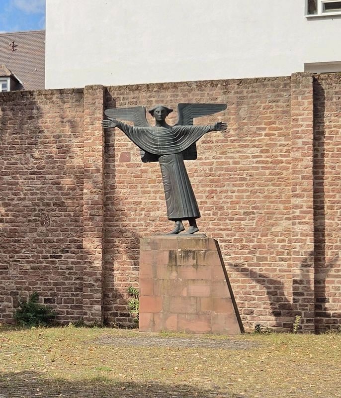Angel of Peace statue on the Bürgerhospitalkirche Mannheim church grounds. Click for full size. Angel of Peace statue on the Bürgerhospitalkirche Mannheim church grounds image. Click for full size.
