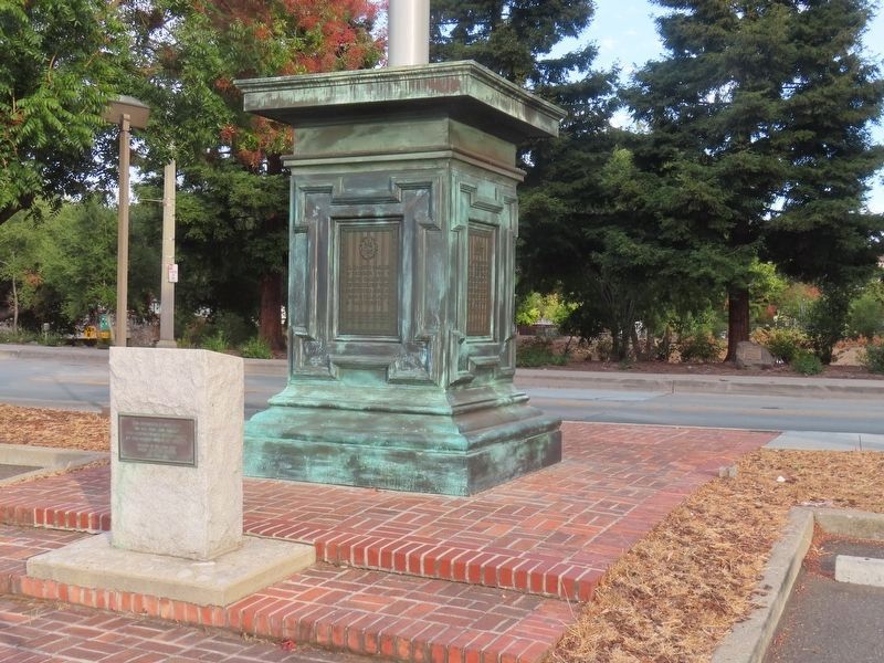 Palo Alto’s First Community House Marker. Click for full size. Palo Alto’s First Community House Marker image. Click for full size.