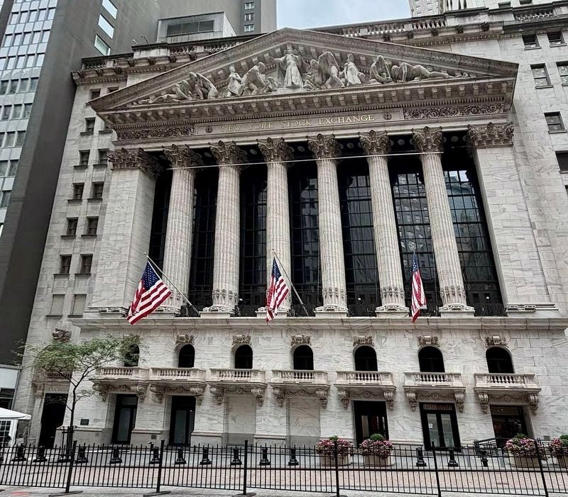 New York Stock Exchange. Click for full size. New York Stock Exchange image. Click for full size.