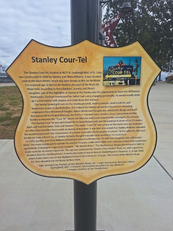 Stanley Cour-Tel Marker. Click for full size. Stanley Cour-Tel Marker image. Click for full size.