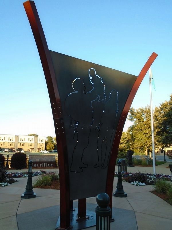 Veterans Memorial Family Centerpiece. Click for full size. Veterans Memorial Family Centerpiece image. Click for full size.