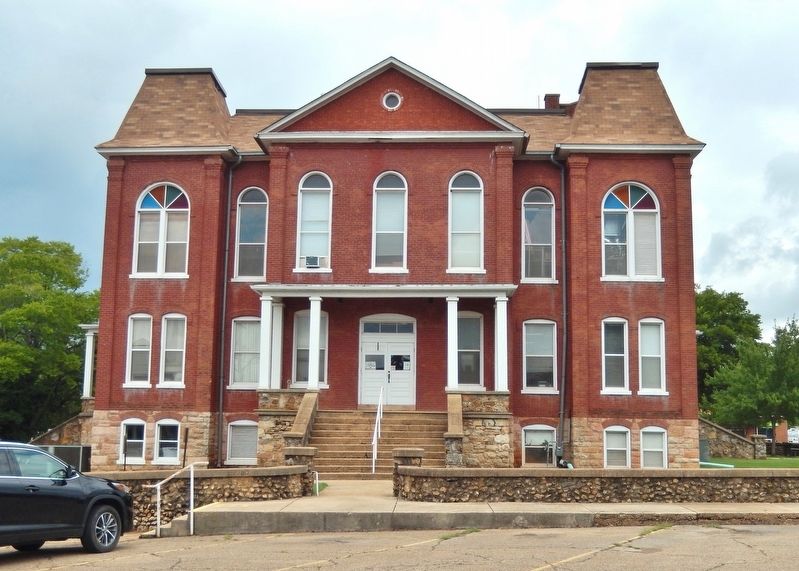 Ripley County Court House (<i>south elevation</i>) image. Click for full size.