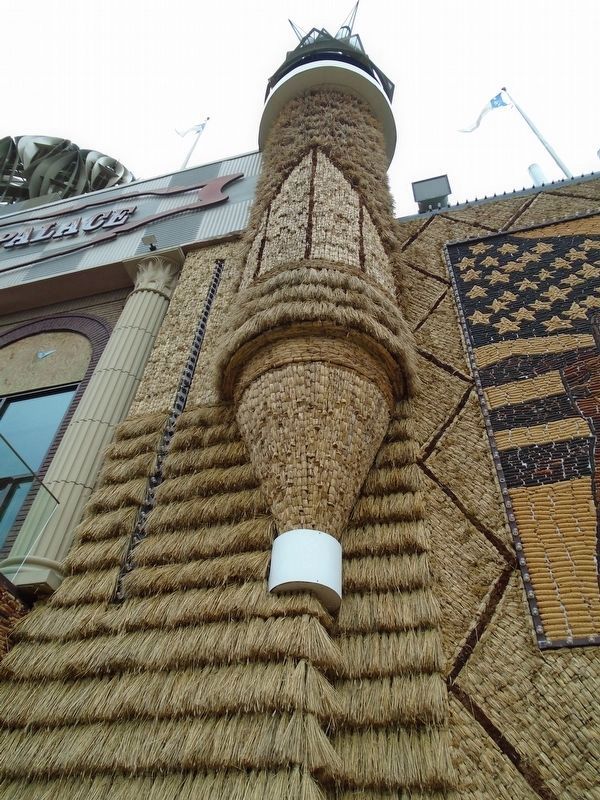 The Corn Palace Accent Detail image. Click for full size.