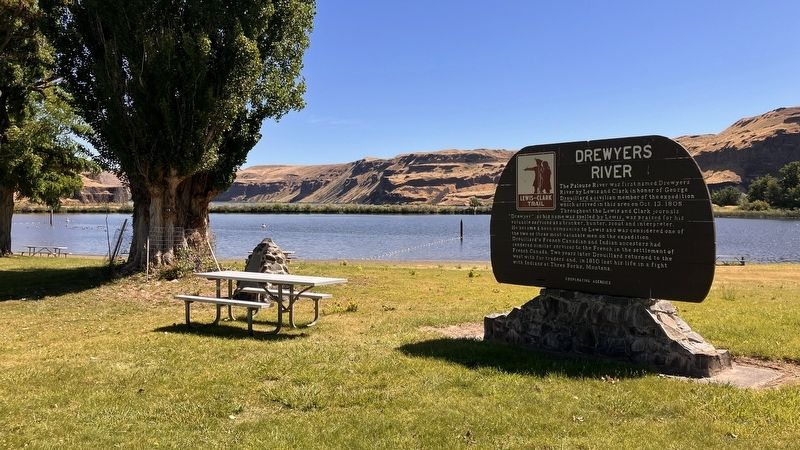 Drewyers River Marker. Click for full size. Drewyers River Marker image. Click for full size.