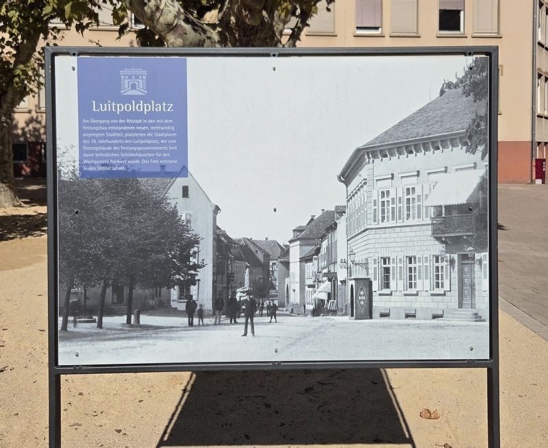 Luitpoldplatz / Kriegerdenkmal Marker - Front Side. Click for full size. Luitpoldplatz / Kriegerdenkmal Marker - Front Side image. Click for full size.