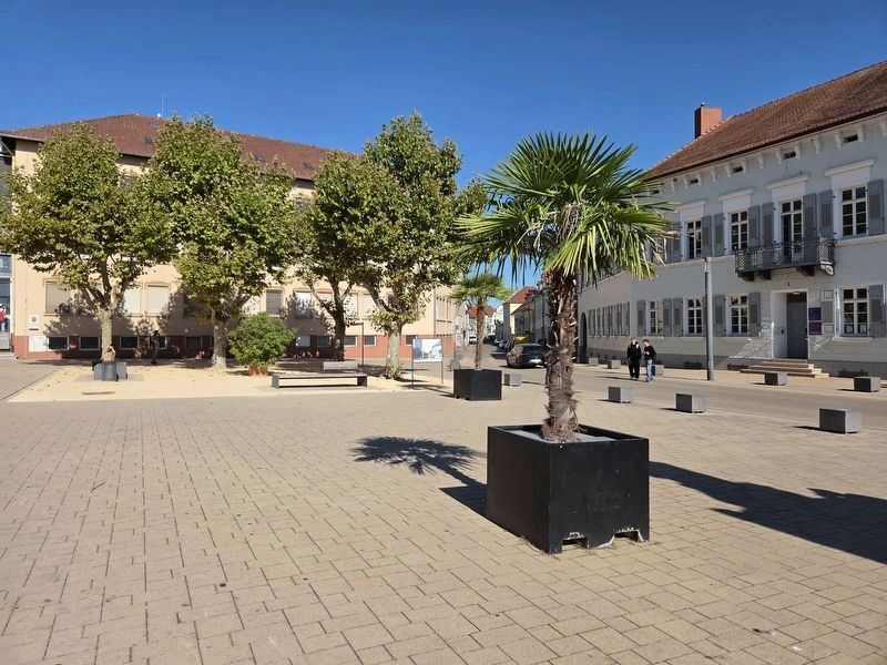 Luitpoldplatz / Kriegerdenkmal Marker. Click for full size. Luitpoldplatz / Kriegerdenkmal Marker image. Click for full size.
