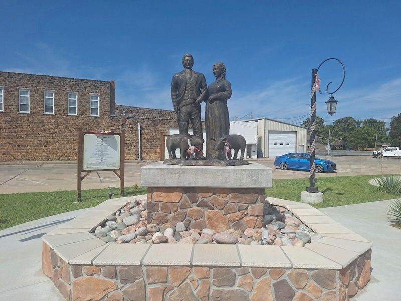 Wyatt and Urilla Earp Statue. Click for full size. Wyatt and Urilla Earp Statue image. Click for full size.