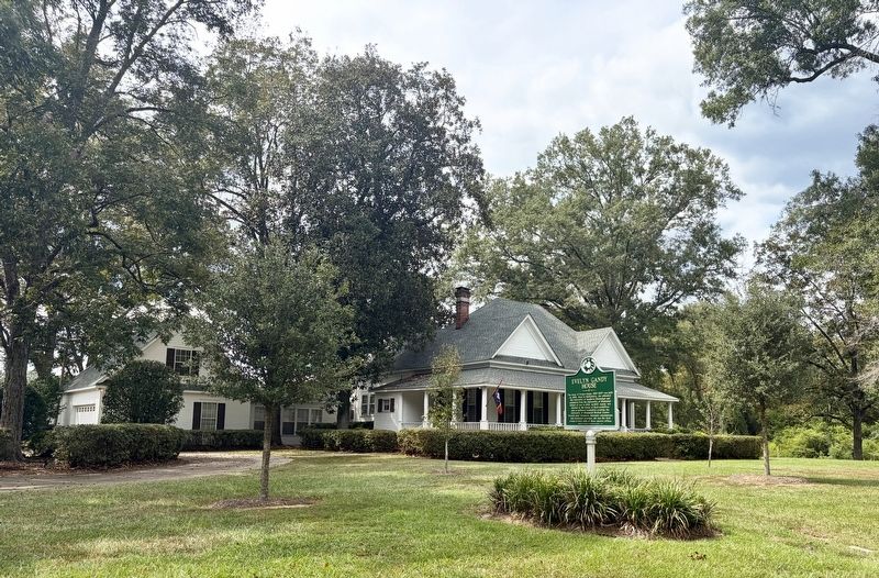 Evelyn Gandy House and marker. Click for full size. Evelyn Gandy House and marker image. Click for full size.