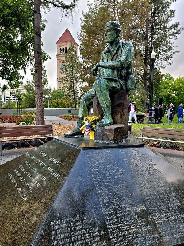 Vietnam Veterans Memorial. Click for full size. Vietnam Veterans Memorial image. Click for full size.