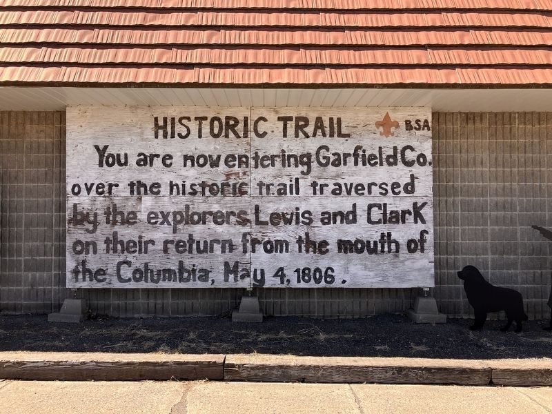 Historic Trail marker erected by the Boy Scouts of America. Click for full size. Historic Trail marker erected by the Boy Scouts of America image. Click for full size.