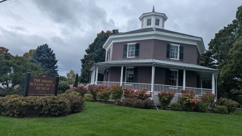 Wilcox Octagon House. Click for full size. Wilcox Octagon House image. Click for full size.