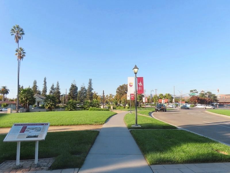 Marker at left, Palm Drive and El Camino Real at right. Click for full size. Marker at left, Palm Drive and El Camino Real at right image. Click for full size.