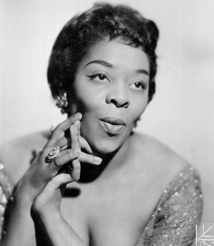 Dinah Washington (1924-1963). Click for full size. Dinah Washington (1924-1963) image. Click for full size.