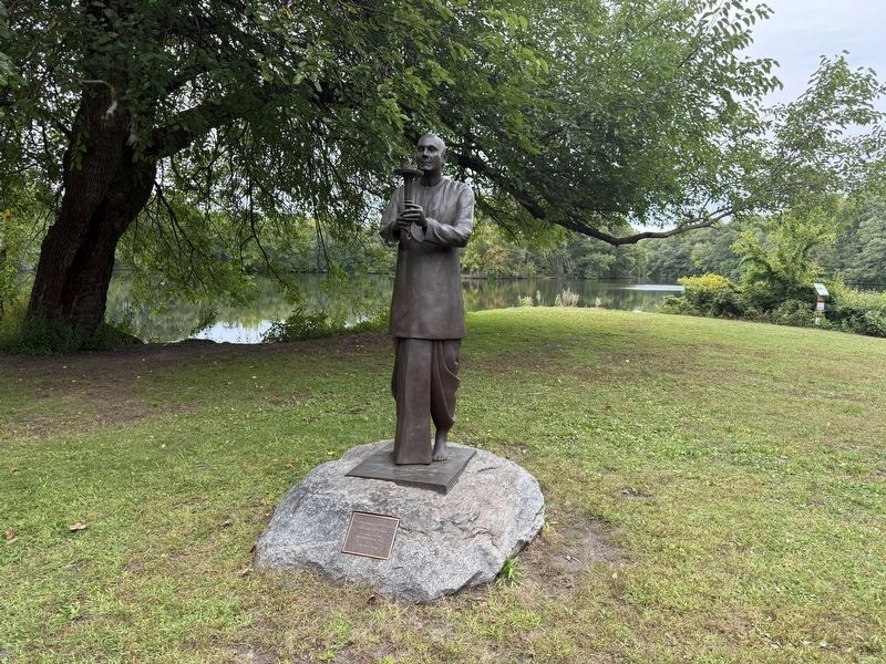 Sri Chinmoy Statue. Click for full size. Sri Chinmoy Statue image. Click for full size.