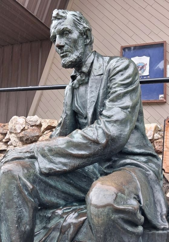 The Seated Lincoln Statue Detail image. Click for full size.