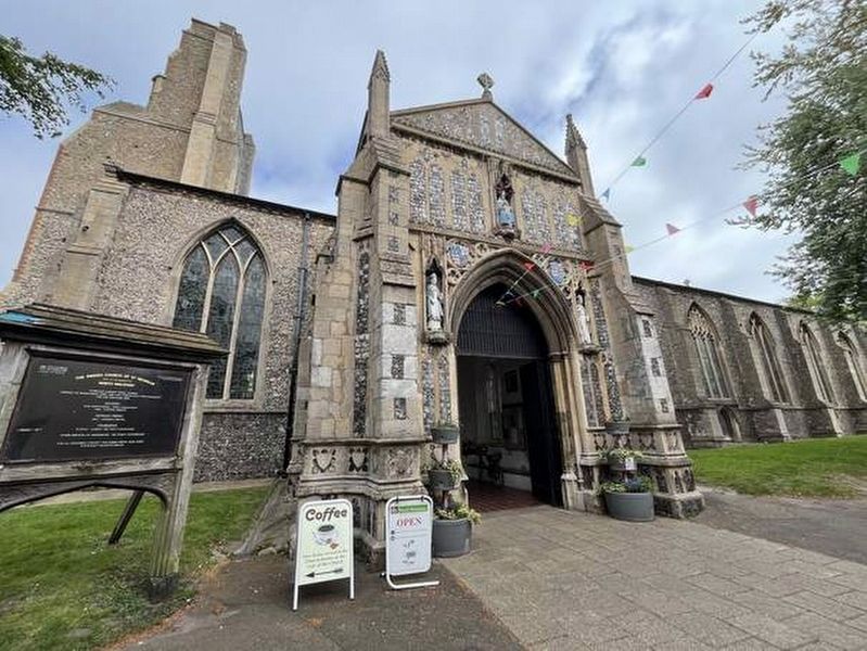St Nicholas Church. Click for full size. St Nicholas Church image. Click for full size.