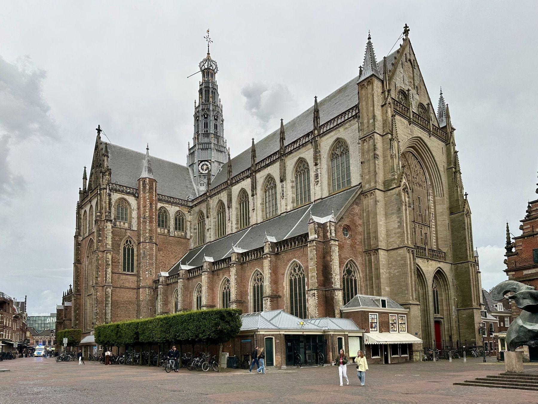 St. Bavokerk, view from northwest across the market square. Click for full size. St. Bavokerk, view from northwest across the market square image. Click for full size.