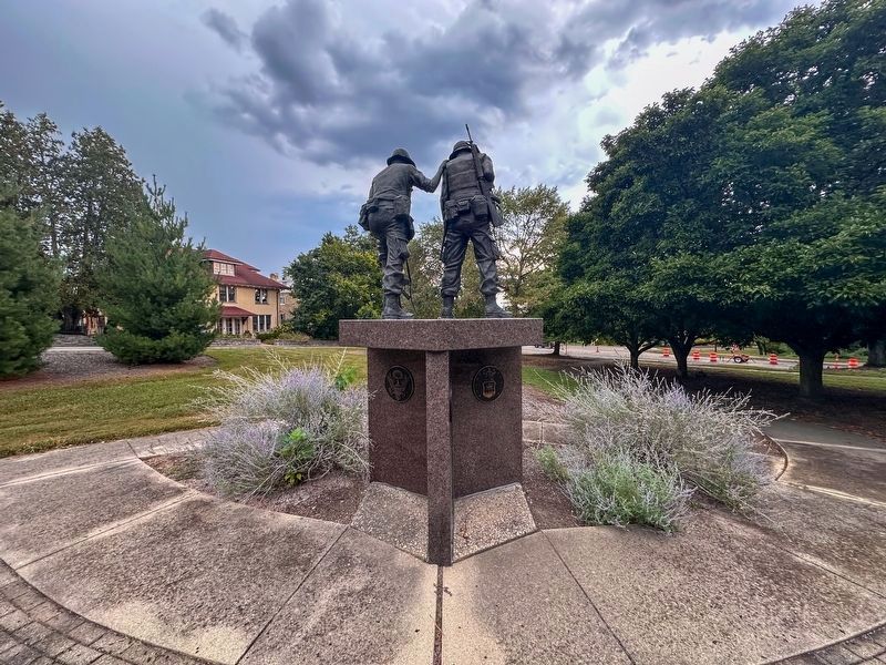 Rear of monument. Click for full size. Rear of monument image. Click for full size.