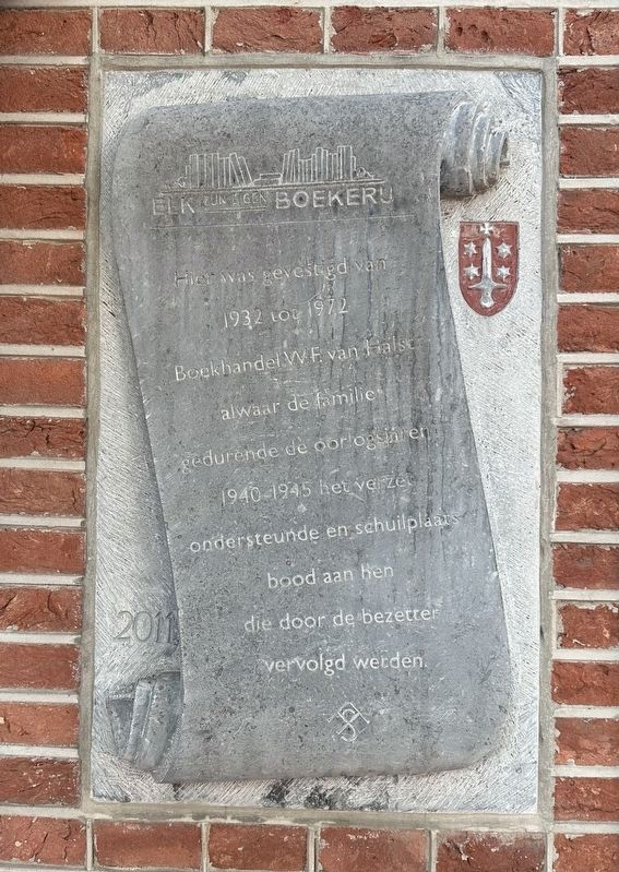 Boekhandel W.F. van Halst / Bookseller W.F. van Halst Memorial Marker. Click for full size. Boekhandel W.F. van Halst / Bookseller W.F. van Halst Memorial Marker image. Click for full size.