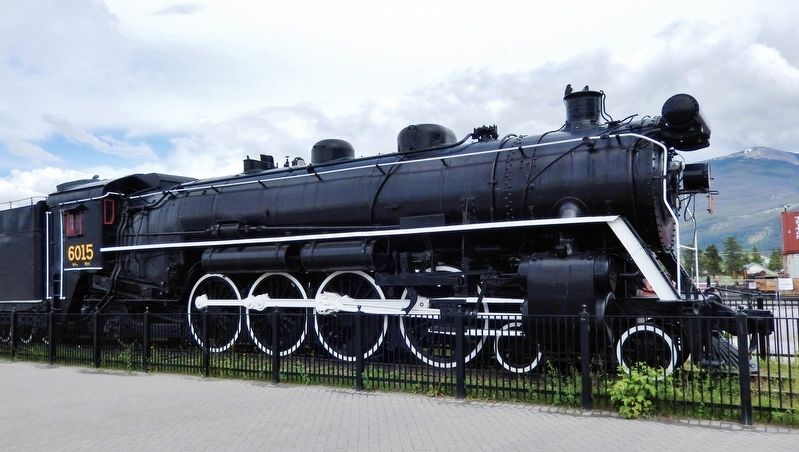 Steam Locomotive 6015 / Locomotive à vapeur 6015. Click for full size. Steam Locomotive 6015 / Locomotive à vapeur 6015 image. Click for full size.