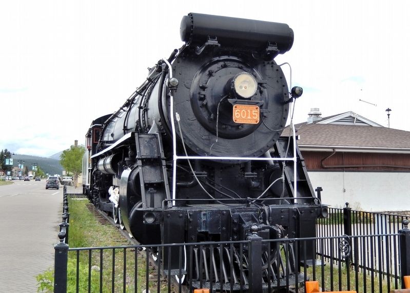 Steam Locomotive 6015 / Locomotive à vapeur 6015. Click for full size. Steam Locomotive 6015 / Locomotive à vapeur 6015 image. Click for full size.
