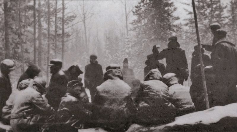 Marker detail: 25 below under Rundle Mountain /<br>25 degrés sous 0 au mont Rundle. Click for full size. Marker detail: 25 below under Rundle Mountain /<br>25 degrés sous 0 au mont Rundle image. Click for full size.