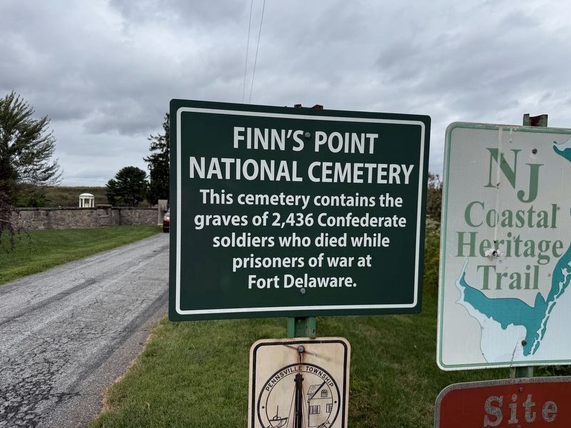 Finn�s Point National Cemetery Marker image. Click for full size.