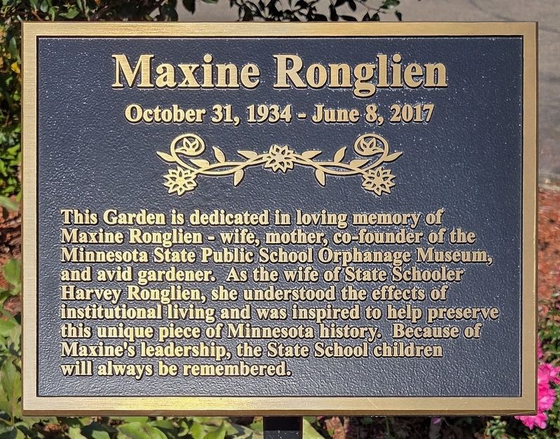Maxine Ronglien Marker. Click for full size. Maxine Ronglien Marker image. Click for full size.
