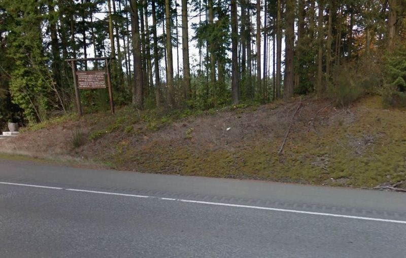 The marker as seen from the road.. Click for full size. The marker as seen from the road. image. Click for full size.