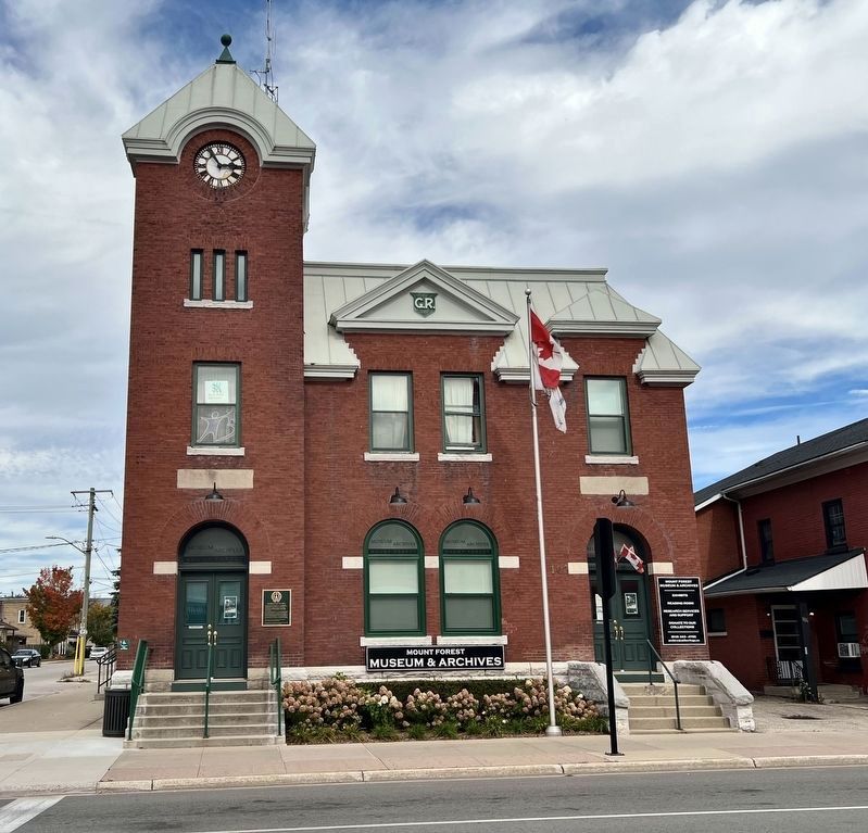 The Mount Forest Post Office Marker. Click for full size. The Mount Forest Post Office Marker image. Click for full size.