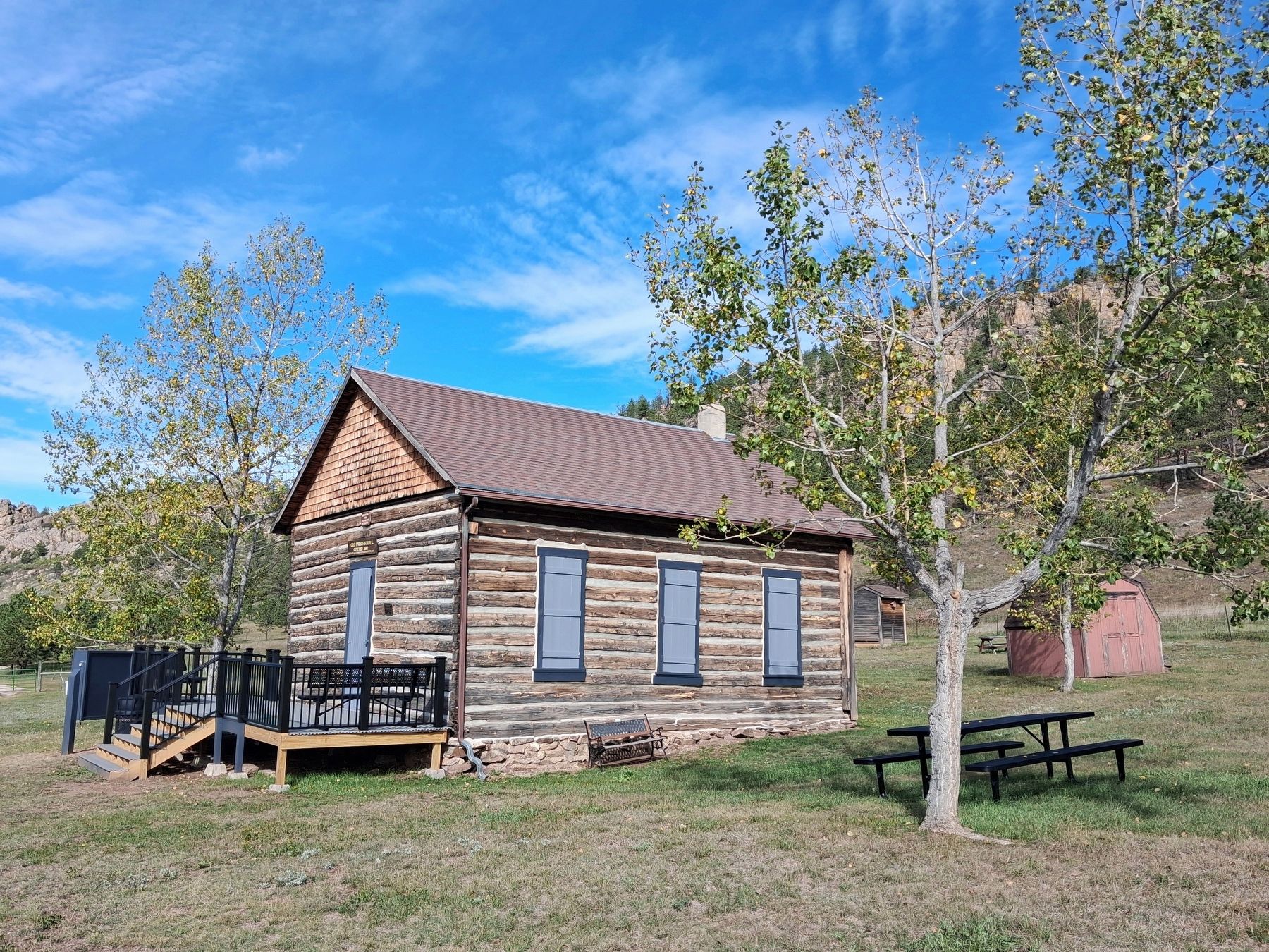 Cold Springs School and Markers. Click for full size. Cold Springs School and Markers image. Click for full size.