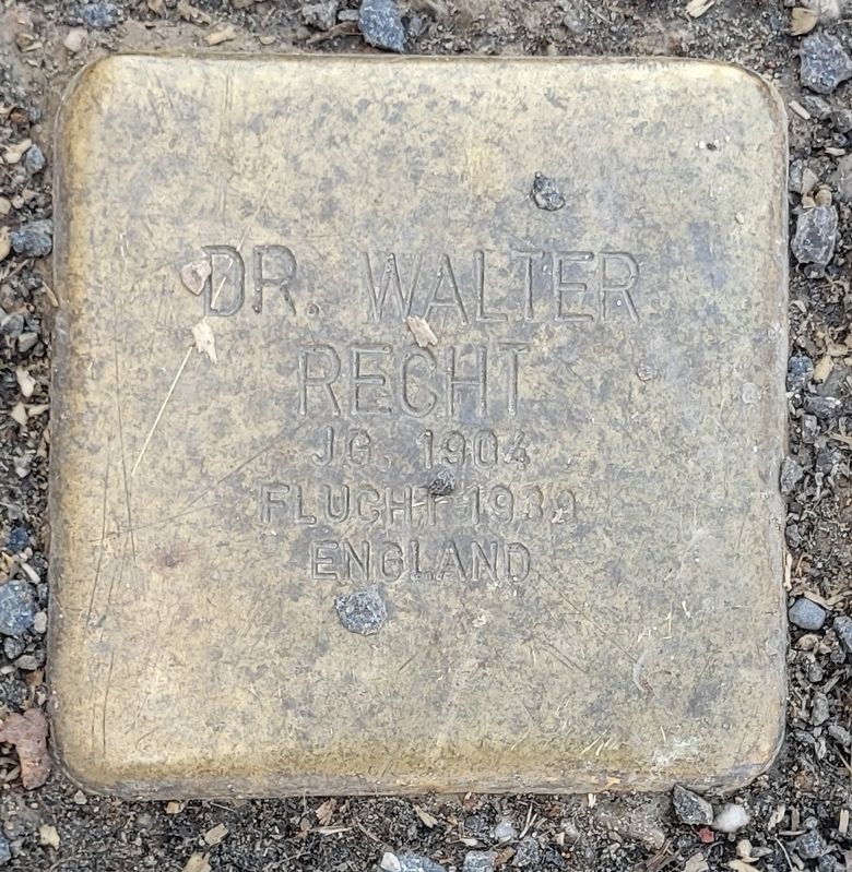 Dr. Walter Recht Marker. Click for full size. Dr. Walter Recht Marker image. Click for full size.