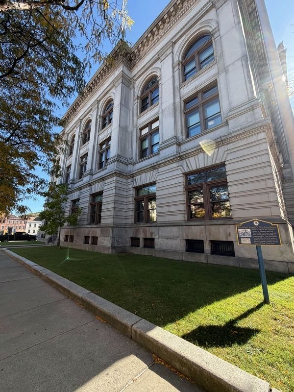 Rensselaer County's First Courthouse Marker image. Click for full size.