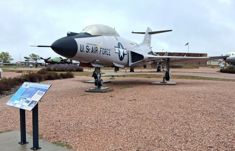 F-101B <i>Voodoo</i> and Marker. Click for full size. F-101B <i>Voodoo</i> and Marker image. Click for full size.